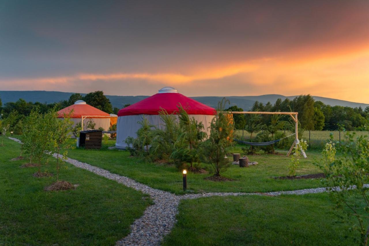 Izera Glamping Adults - Luksusowe Jurty&Spa Gajowka  Extérieur photo