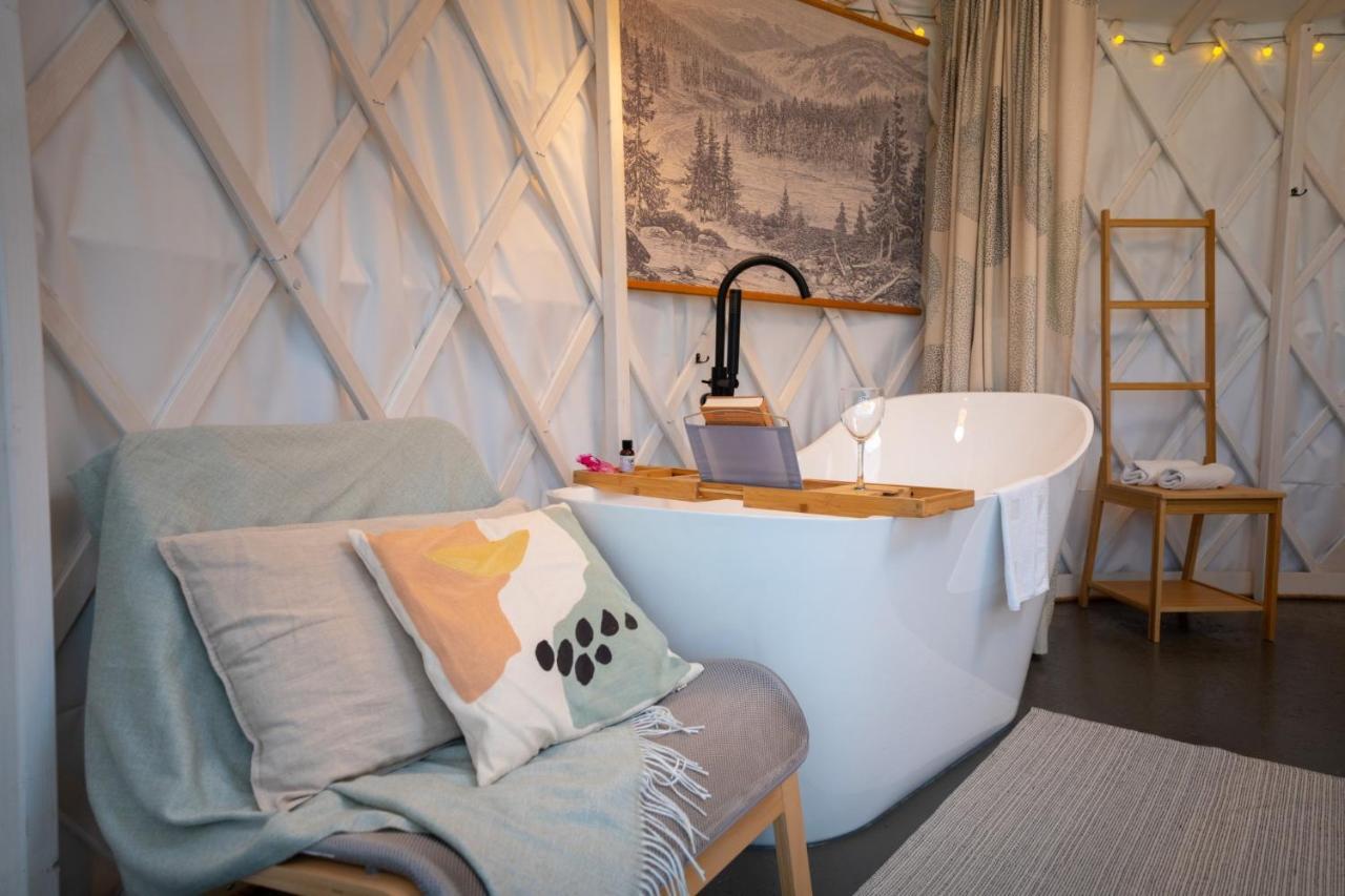 Izera Glamping Adults - Luksusowe Jurty&Spa Gajowka  Extérieur photo