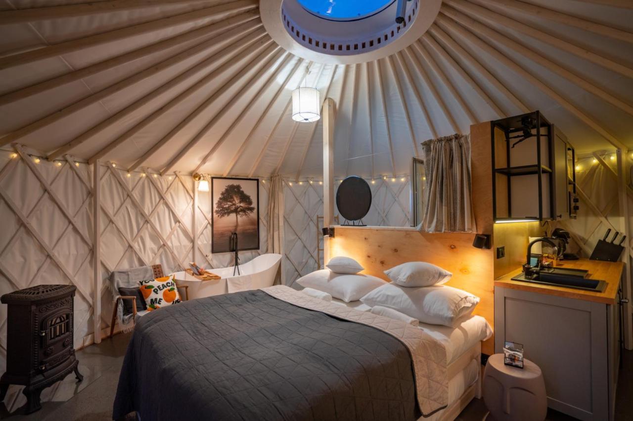 Izera Glamping Adults - Luksusowe Jurty&Spa Gajowka  Extérieur photo