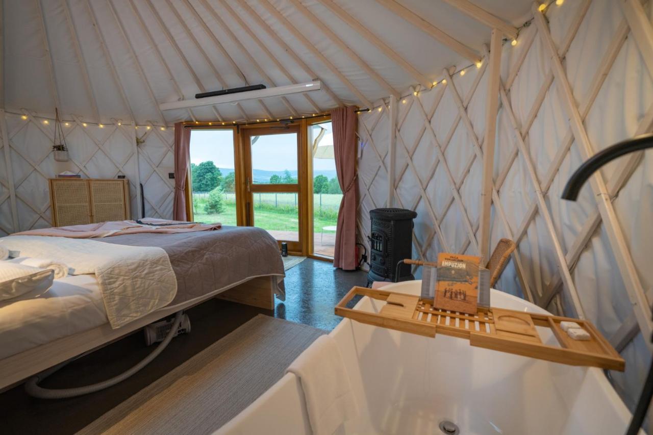 Izera Glamping Adults - Luksusowe Jurty&Spa Gajowka  Extérieur photo