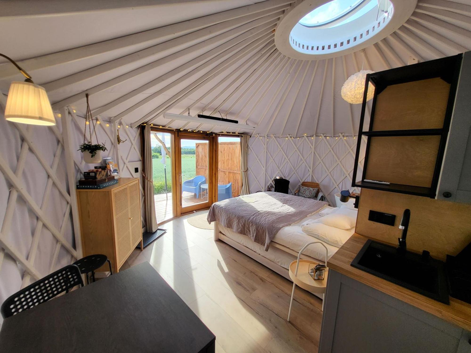 Izera Glamping Adults - Luksusowe Jurty&Spa Gajowka  Extérieur photo