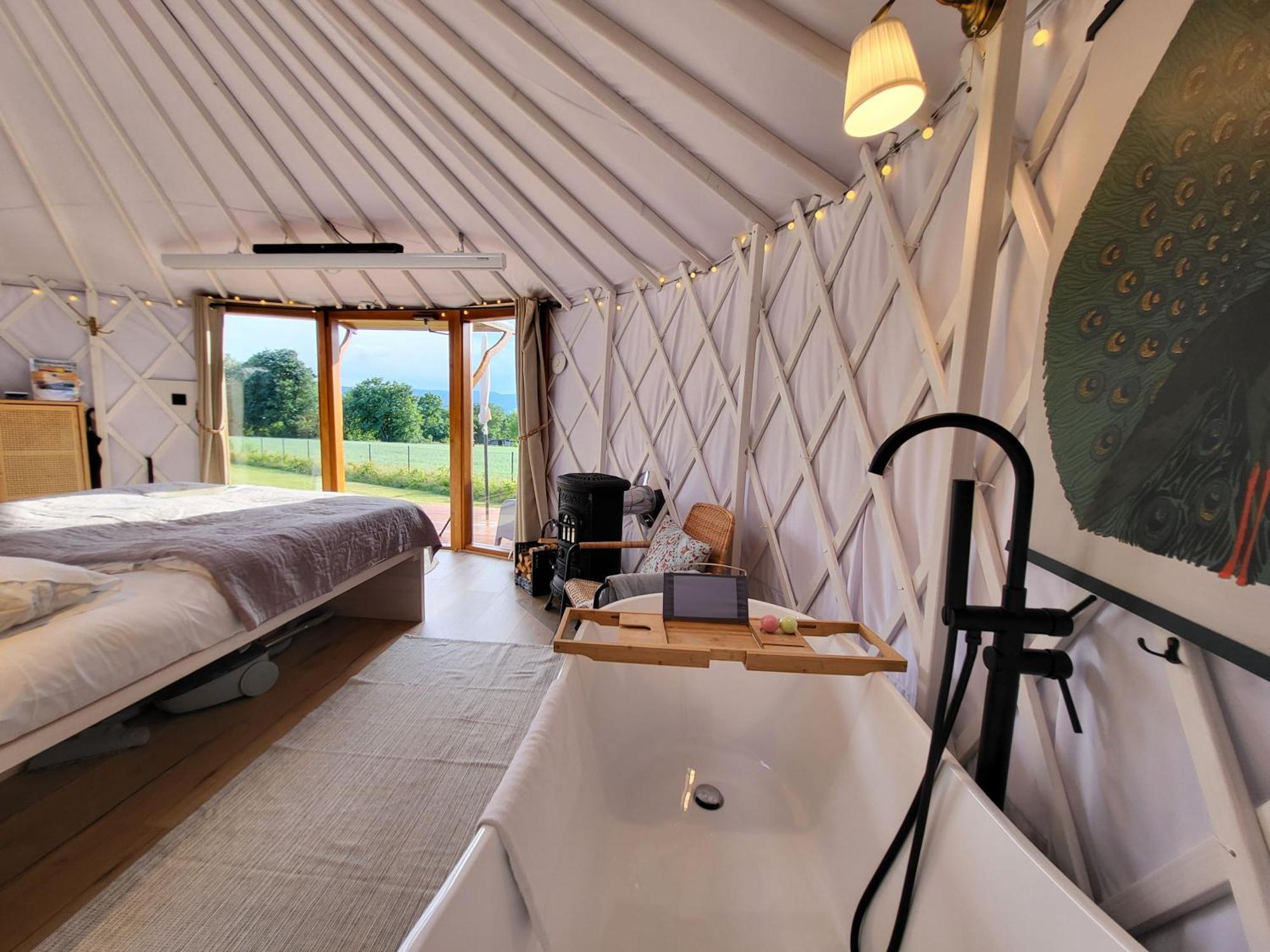 Izera Glamping Adults - Luksusowe Jurty&Spa Gajowka  Extérieur photo